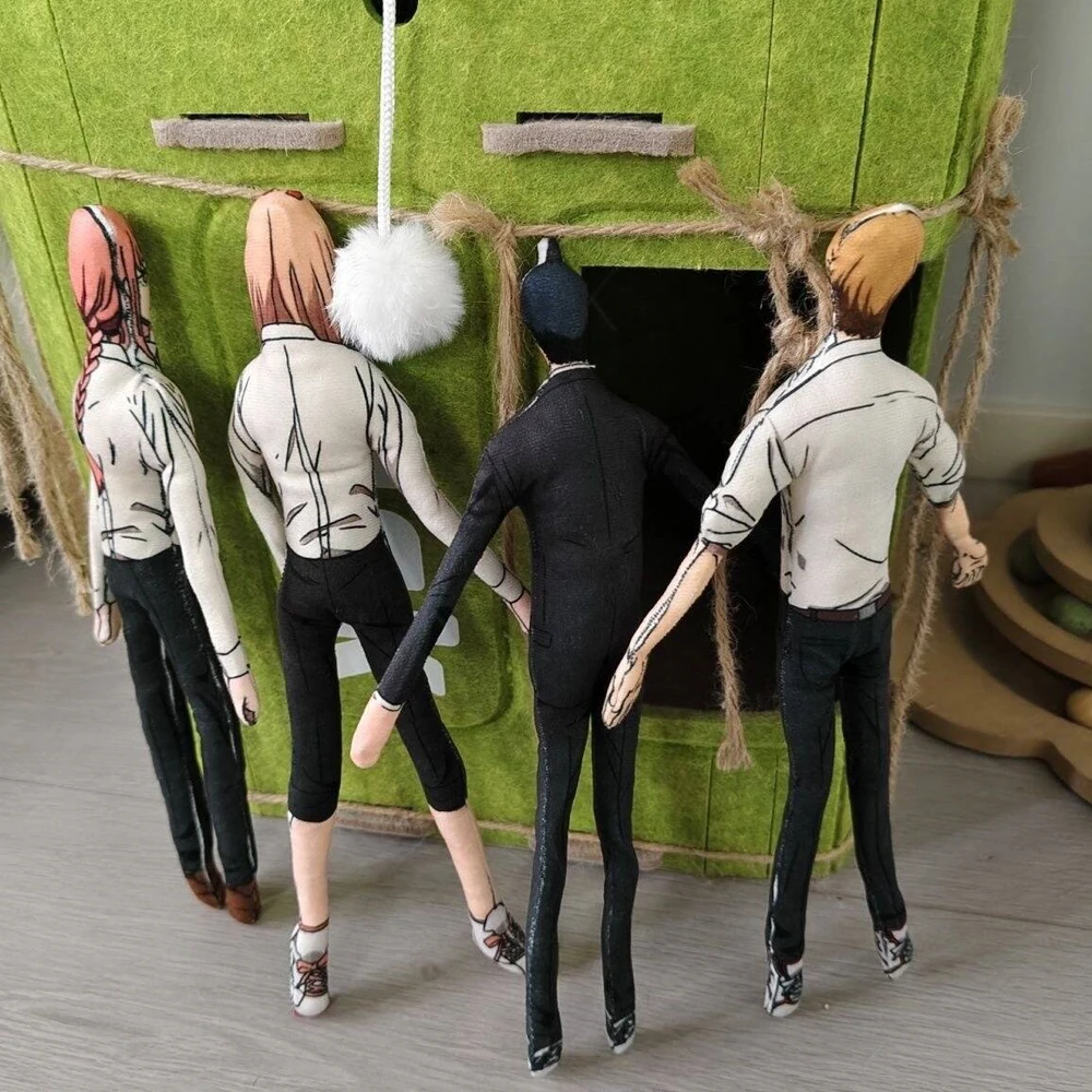 28cm 抽象的なツイスト可能な人形 アニメ チェンソーマン - Anime Cosplay Makima のレビューと価格
